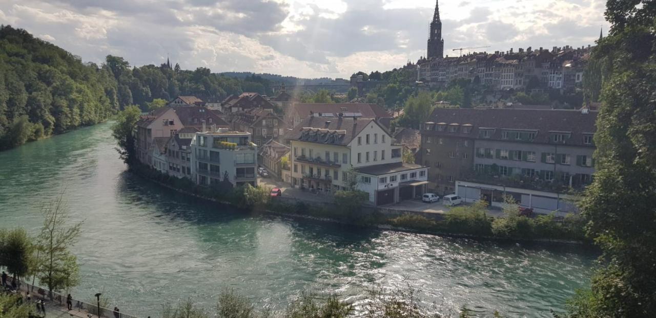 Petite Maison Sur La Colline Du Gibloux: 1Chambre,1 Salon Et Salle De Bain Prives Au Rez De Chausse, Piscine Exterieur Et Bbq , Le Chatelard  Bagian luar foto