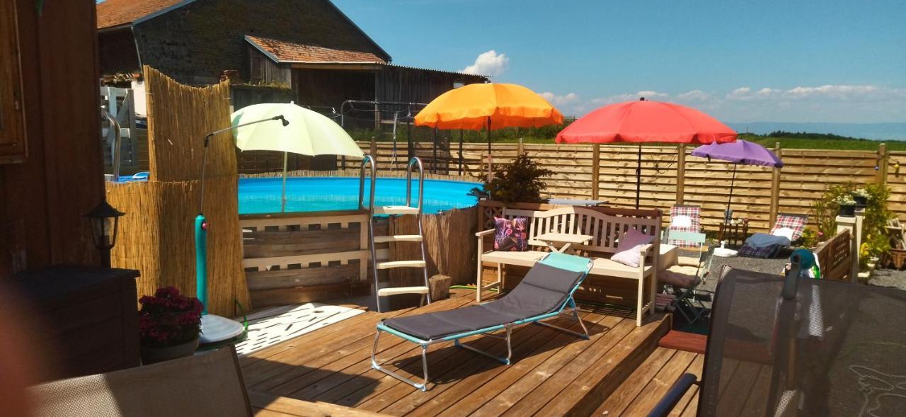 Petite Maison Sur La Colline Du Gibloux: 1Chambre,1 Salon Et Salle De Bain Prives Au Rez De Chausse, Piscine Exterieur Et Bbq , Le Chatelard  Bagian luar foto